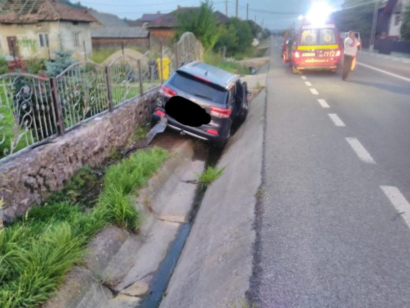 UPDATE Accident în județul Bistrița-Năsăud. Cinci persoane, între care doi copii, au fost rănite 18852234