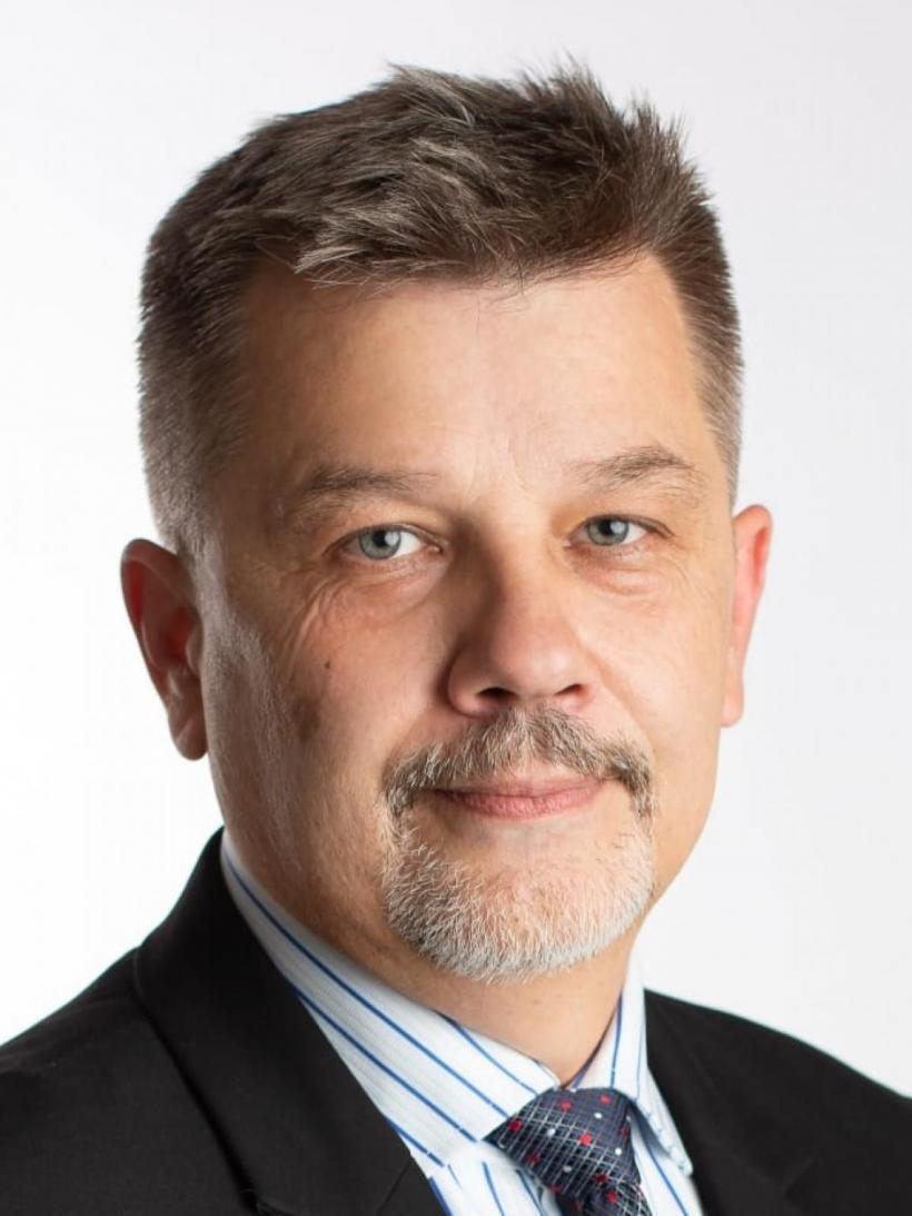 Cere și ți se va deconta. Cele 466 de birouri ocolite de tăierile lui Ciolacu 18852421