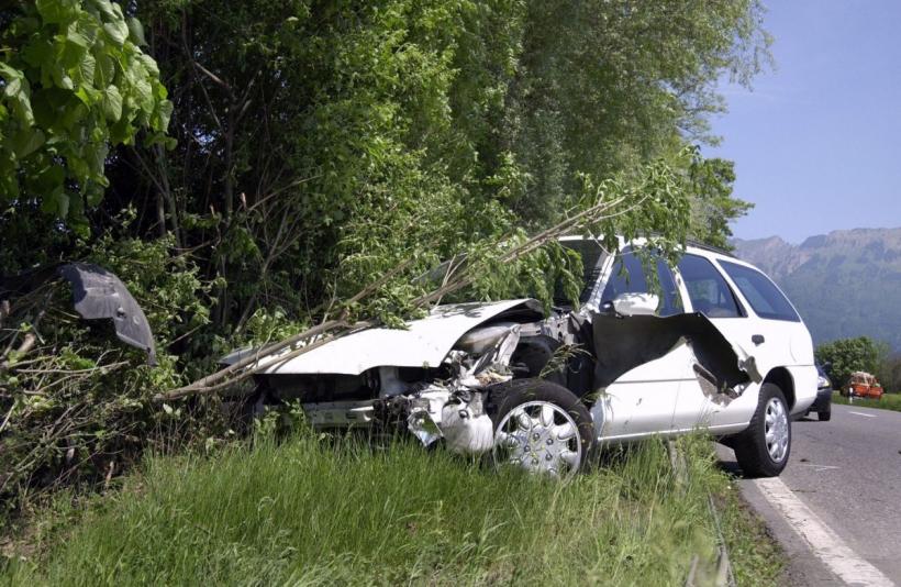 „Coplata în service”, o lege pericol public: drumurile se vor umple cu mașini cârpite 18852813