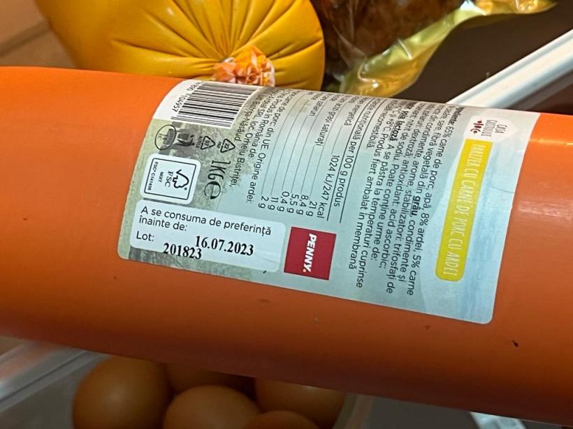 Un alt azil din București a fost închis din cauza mizeriei și a mâncării cu muște 18852960