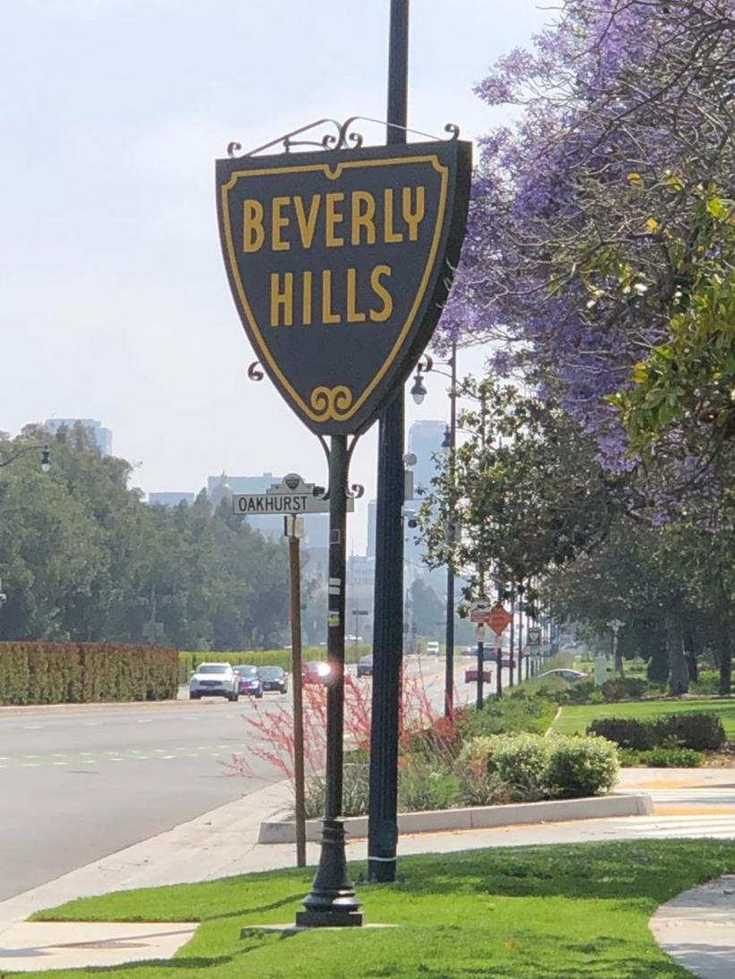 Pe Pacific în sus 18852951