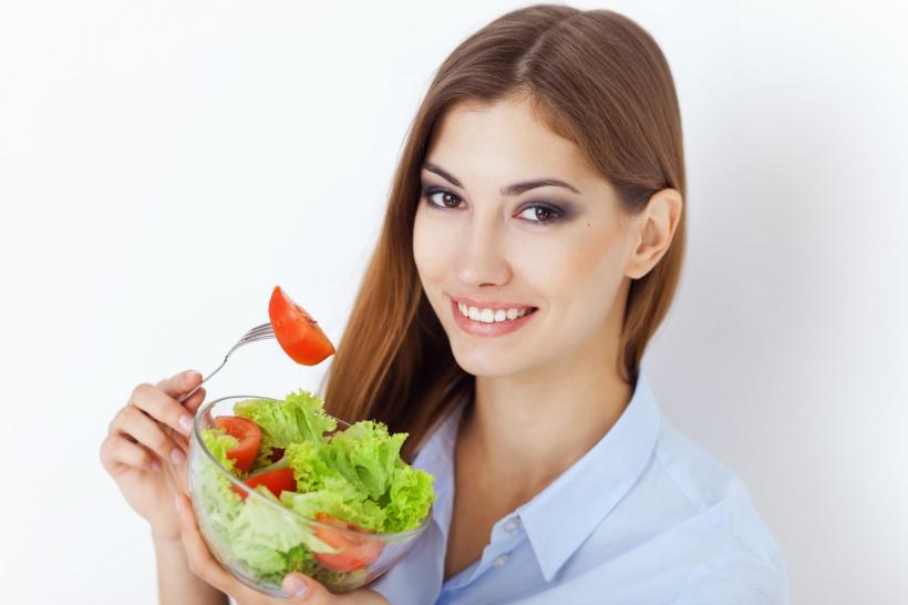 Tipul de nutriție potrivit pentru fiecare vârstă 18853215