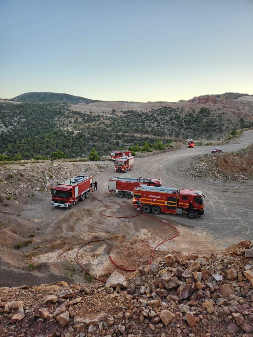 Pompierii români au localizat incendiul din Rodos 18853379