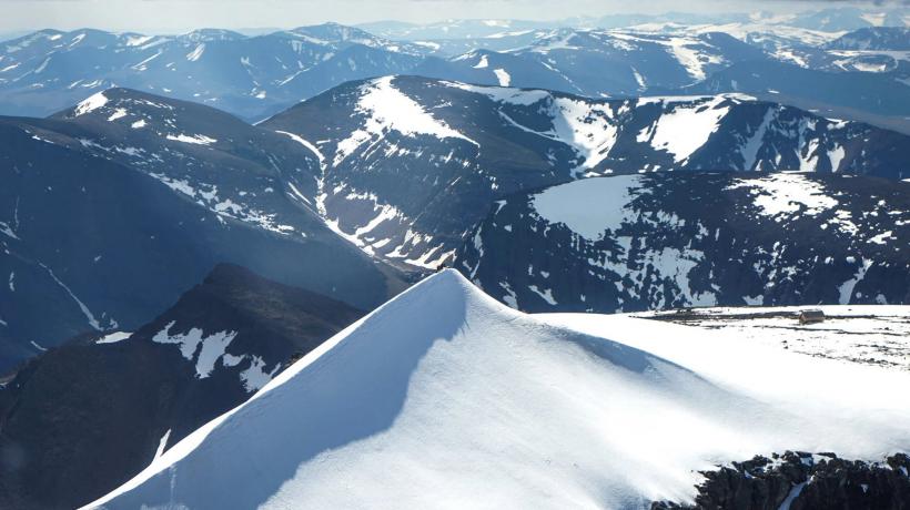 O boală misterioasă face ravagii în Suedia: stațiune montană, în carantină 18853491