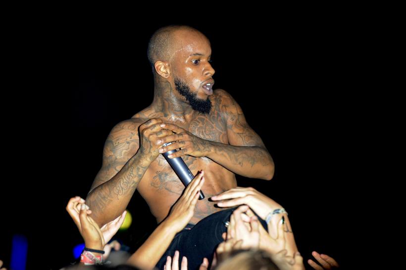 Rapperul Tory Lanez, condamnat la 10 ani de închisoare după ce a împușcat-o pe Megan Thee Stallion 18853794