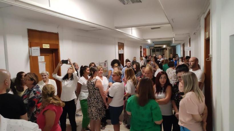 Șeful sindicatelor din Finanțe câștigă mai mult decât ministrul de resort 18854422