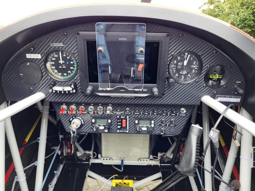 O nouă aeronavă Extra 330SC în flota Aeroclubului României 18855126