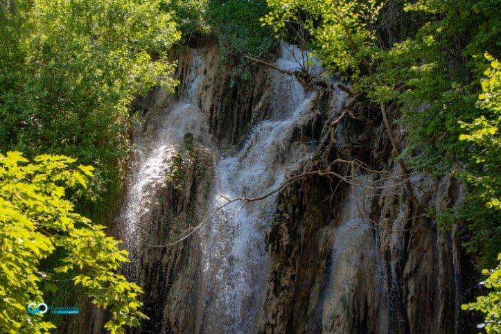Unul dintre cele mai frumoase locuri din România a dispărut. O cascadă s-a prăbușit