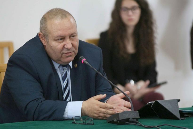 Examen de drept român, pentru absolvenții de „afară” 18855073