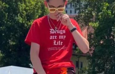 Vlad Pascu, tânărul de 19 ani care a produs cumplitul accident în 2 Mai a fost reținut. A spus Poliţiei că a lovit o păsare sau o vacă. 18855360