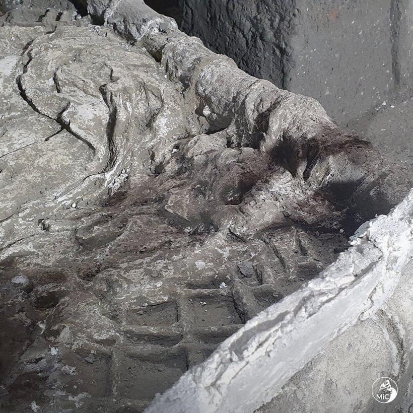 Descoperire uimitoare despre viața sclavilor din Pompeiul antic. Iată imaginile unui mic dormitor de acum aproape 2000 de ani 18855503