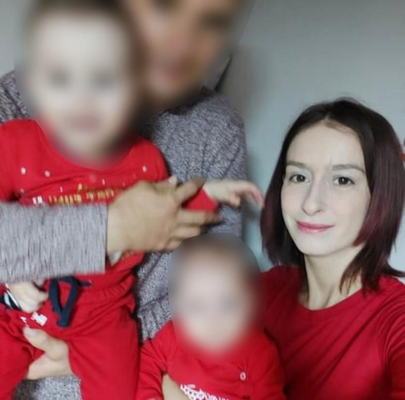 Inexplicabil: O mamă și-a aruncat cei doi copii de la etajul unui motel din Botoşani. Unul dintre micuți a murit
