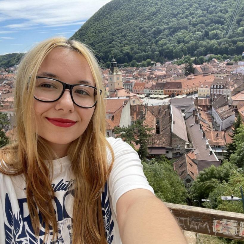 Ei sunt Roberta și Andrei, cei doi tineri ale căror destine au fost curmate de şoferul drogat în accidentul din Vama Veche 18855515