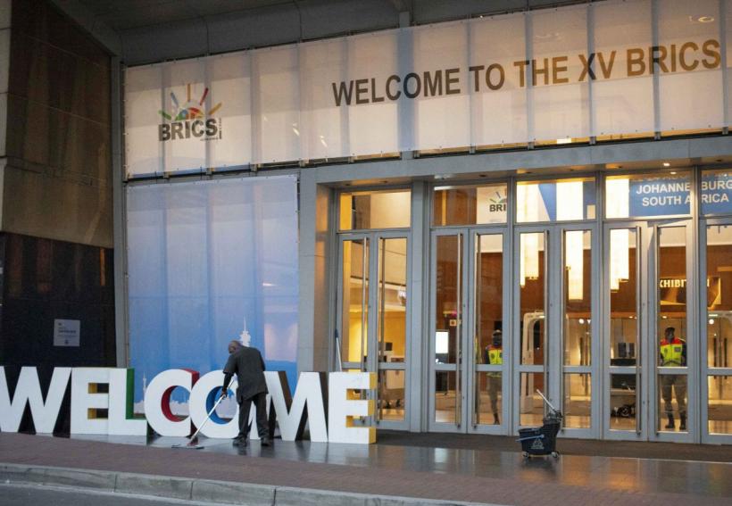 Criticii Occidentului fac coadă la ușa BRICS. Putin se teme să meargă însă la summitul din Africa de Sud 18855638