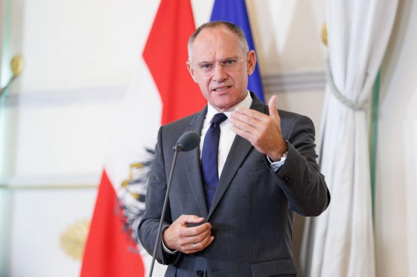 Ministrul de Interne austriac se opune extinderii Schengen: „Nu suntem deschişi pentru extinderea sistemului”
