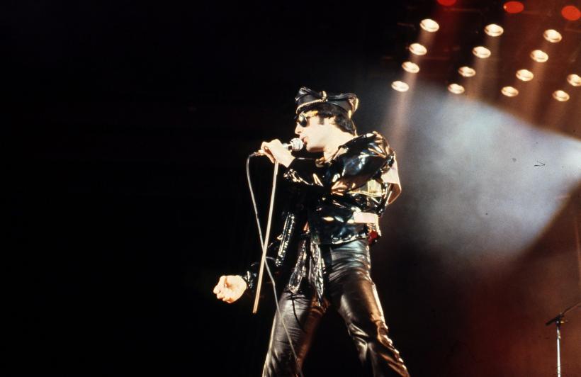 Motivul incredibil pentru care o melodie a trupei Queen nu mai face parte din colecția Greatest Hits