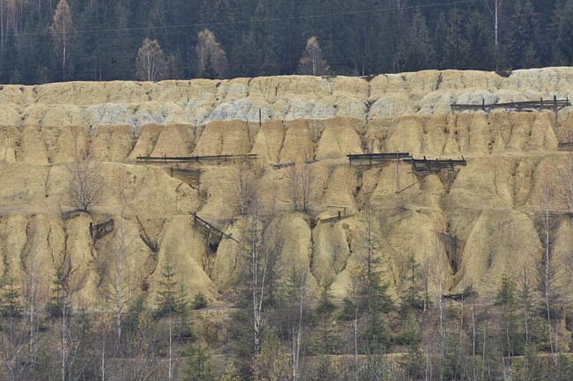 Dealu Negru și Pârâul Cailor, bombele cu ceas care ticăie de 20 de ani  18856117