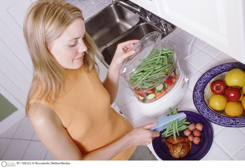 De ce gătim la abur: trei beneficii importante 18856170