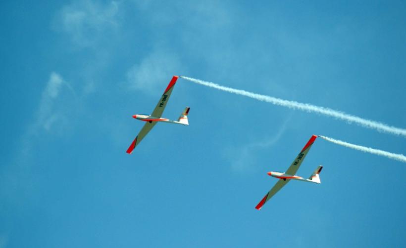 Show aviatic la aeroportul Băneasa 18856414