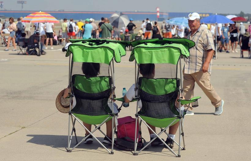 Show aviatic la aeroportul Băneasa 18856427