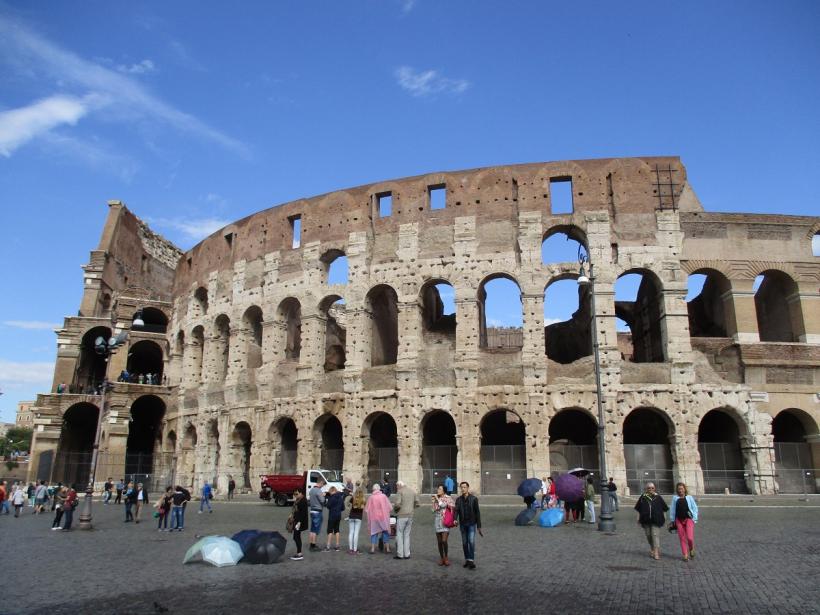 Rozătoare-gladiator. Invazie de șobolani la Colosseum!