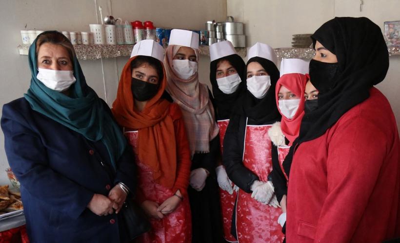 Talibanii strâng lațul! Femeile afgane nu mai au voie acum să viziteze parcul național