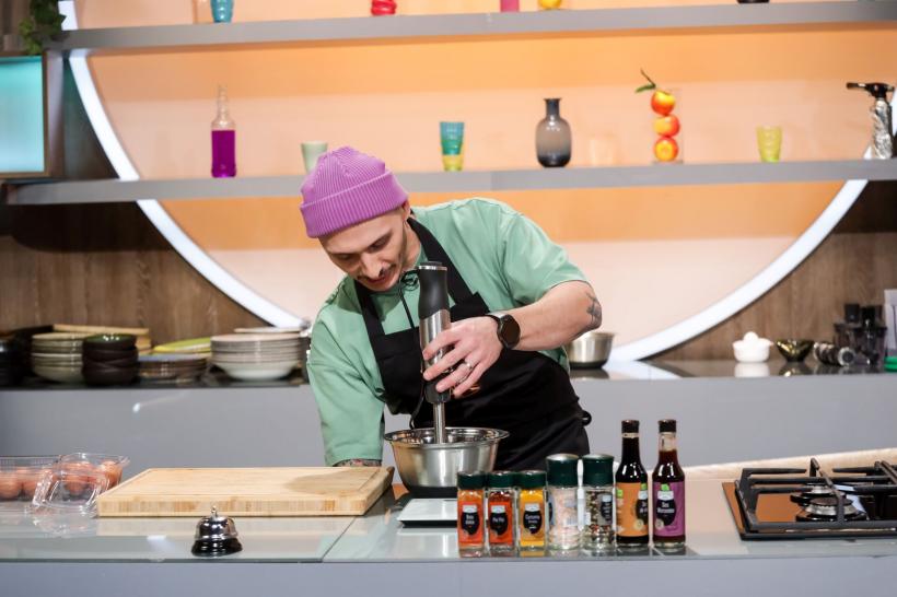 Campionul național la powerlifting își spune povestea la Chefi la cuțite: „Sportul și bucătăria mi-au schimbat viața” 18857056