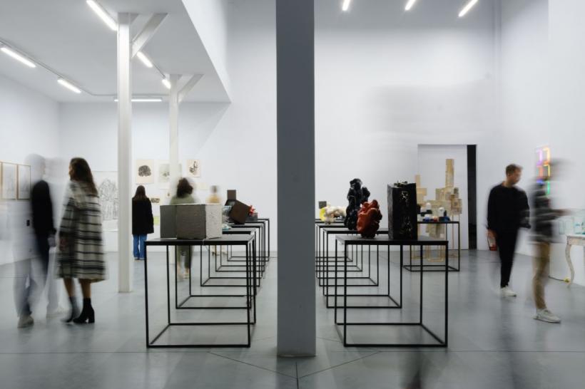 DIPLOMA Show 2023, ediția a X-a: 130 de lucrări prezentate publicului larg la Combinatul Fondului Plastic și o expunere unică de artiști din edițiile anterioare, în 10 locuri inedite din Capitală 18857245