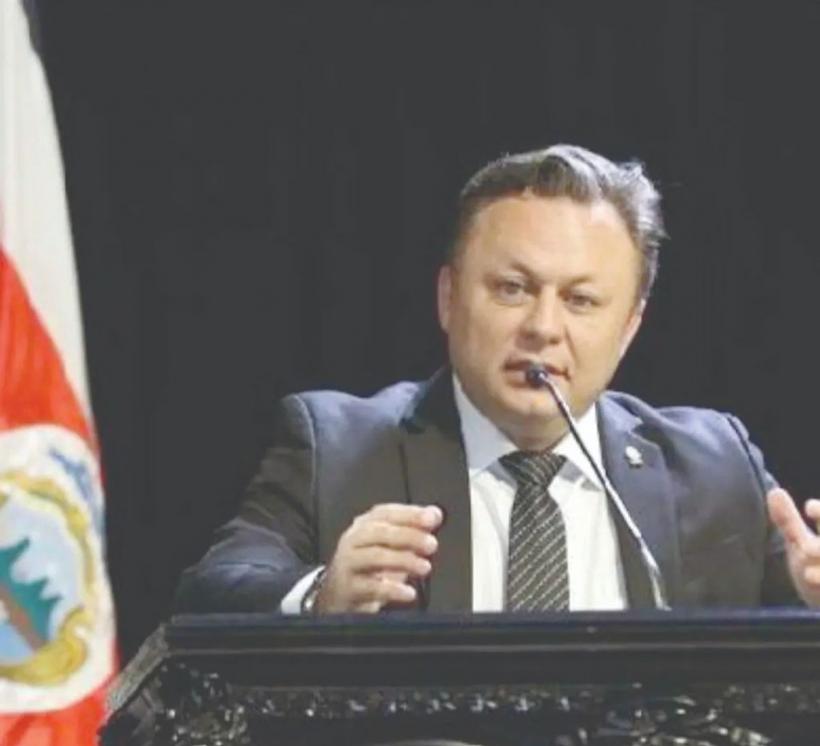 Un mare pericol, chiar lângă noi 18857222