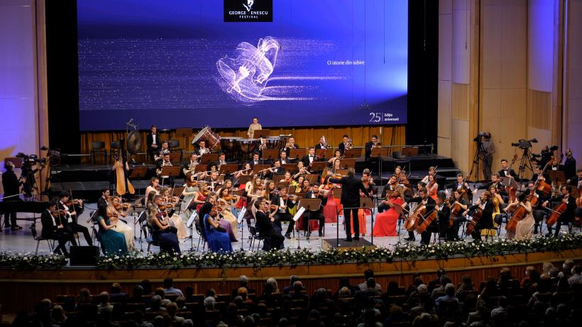 A șaptea oară prezentă la Festivalul “George Enescu”  Orchestra Română de Tineret în ciclul “Mari Orchestre ale Lumii”, pe 3 septembrie