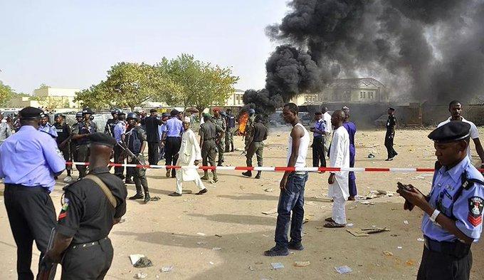 Șapte credincioși au fost executați în timp ce se rugau, într-un atac barbar dintr-o moschee din Nigeria