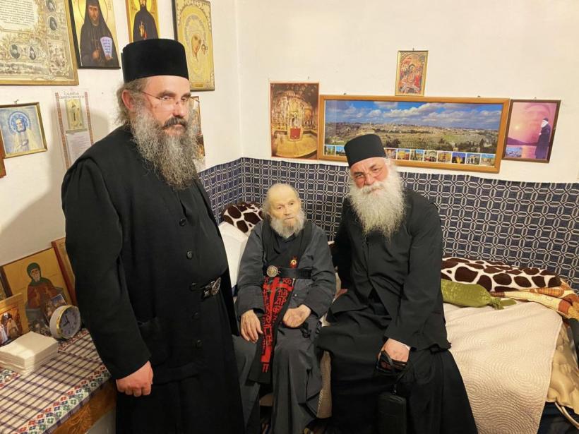 Părintele SIMEON ZAHARIA de la Sihăstria a murit. A fost unul dintre cei mai iubiți duhovnici din România 18857608