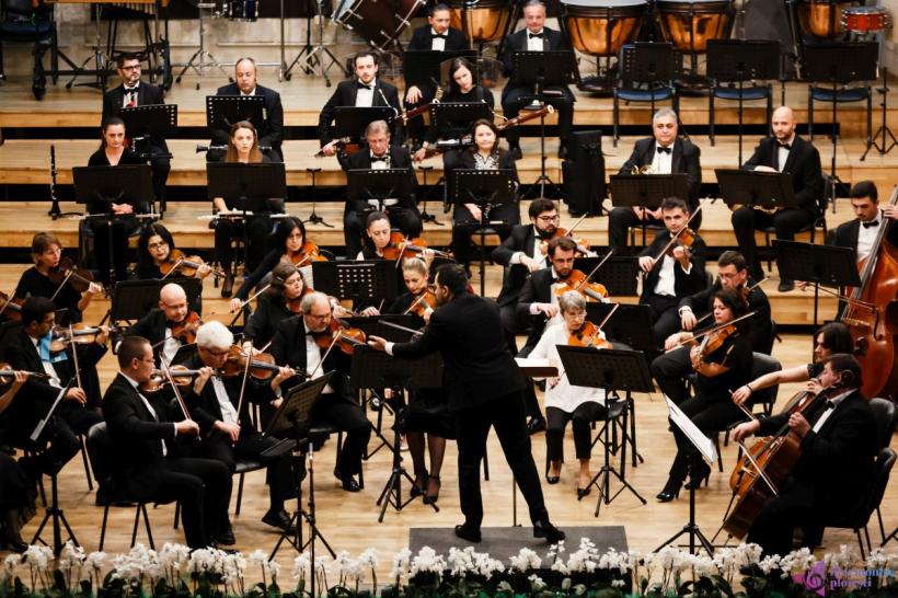 Dirijorul Alexandru Ilie va conduce două concerte extraordinare în cadrul Festivalului International „George Enescu” 18857934