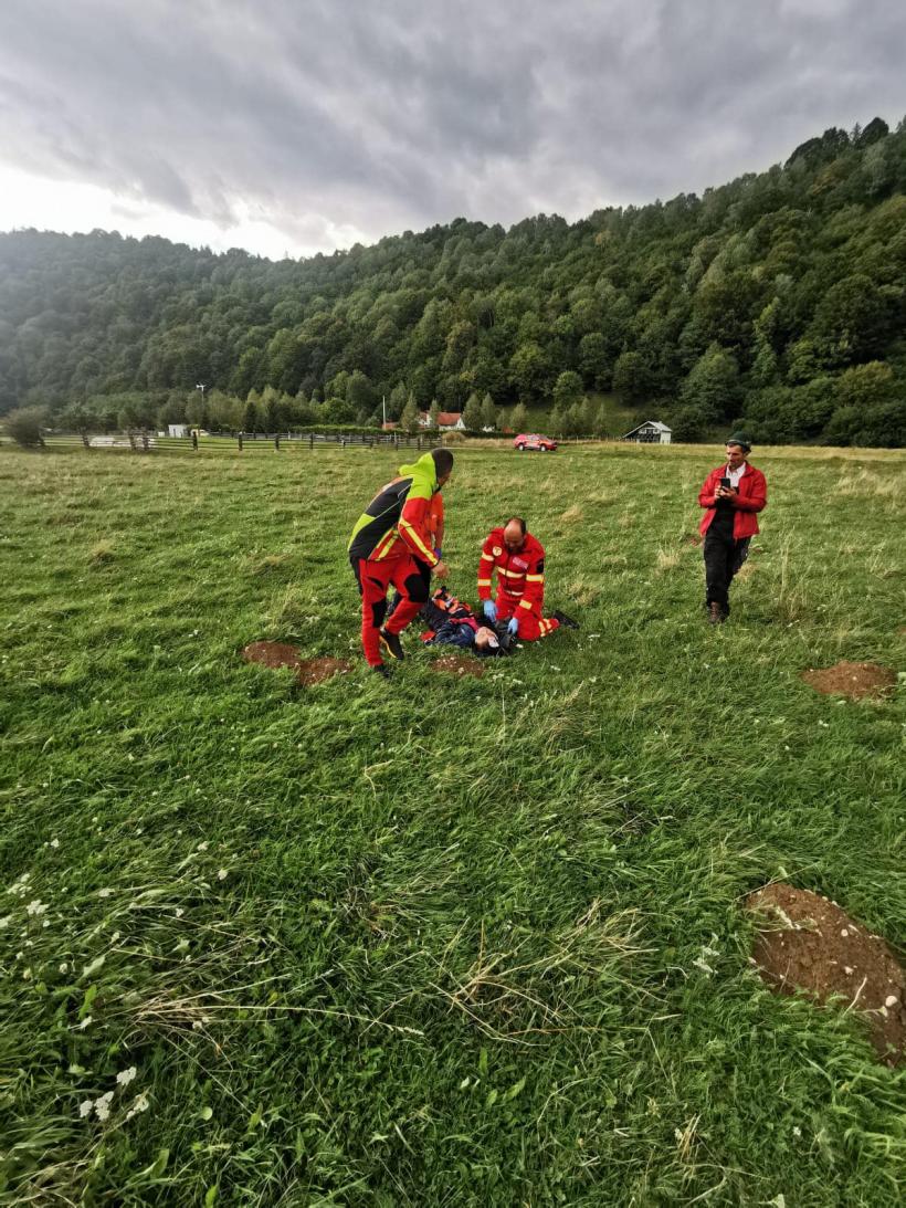 Intervenție dificilă în Piatra Craiului: O femeie de 48 de ani a alunecat în râpă 18858044