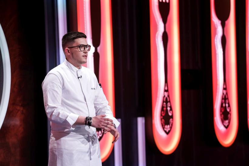 Chefi la cuțite, lider de audiență. Chef Scărlătescu a dat cuțitul de aur! În această seară, cea mai mică femeie din lume le face o vizită juraților 18858115