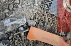 Crater format de drona prăbușită la Tulcea. Imagini EXCLUSIVE: copaci rupți și arși, resturi de metal, urme acoperite  18858212