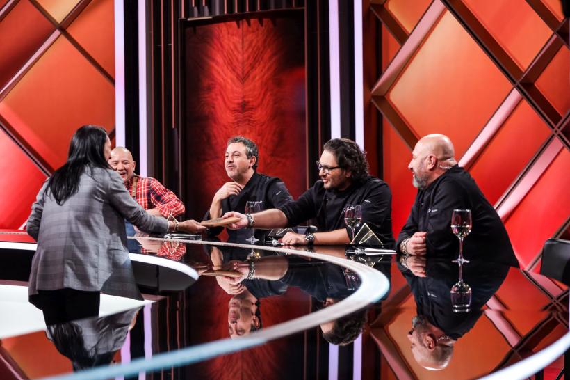 Chefi la cuțite, lider de audiență. Florin Dumitrescu a câștigat amuleta, iar cea mai mică femeie din lume s-a întâlnit cu jurații la finalul serii 18858391