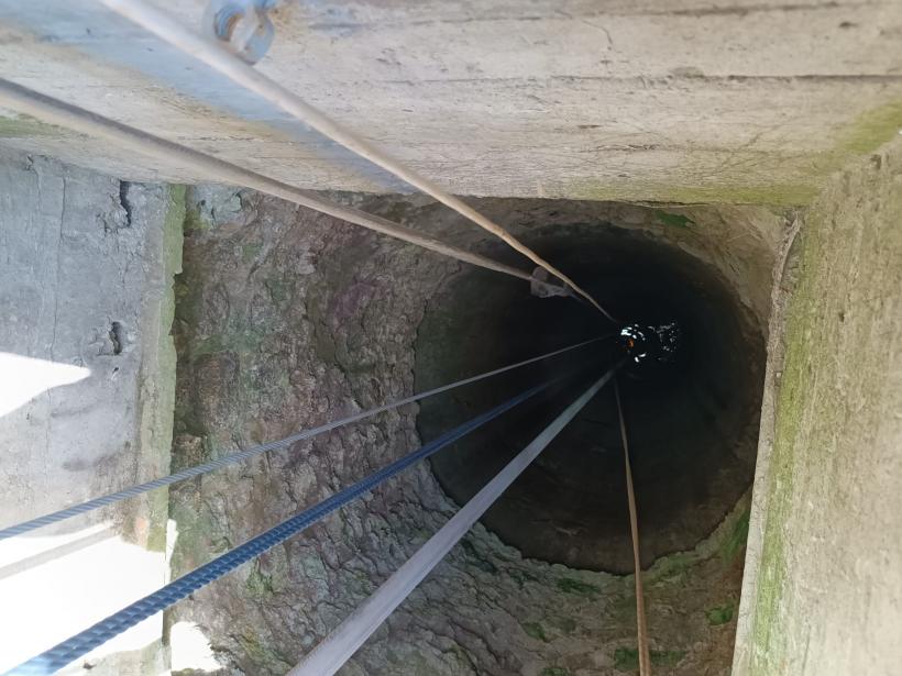 Intervenție de urgență în Constanța. Un bărbat a căzut într-o fântână. A fost chemat elicopterul SMURD 18858313