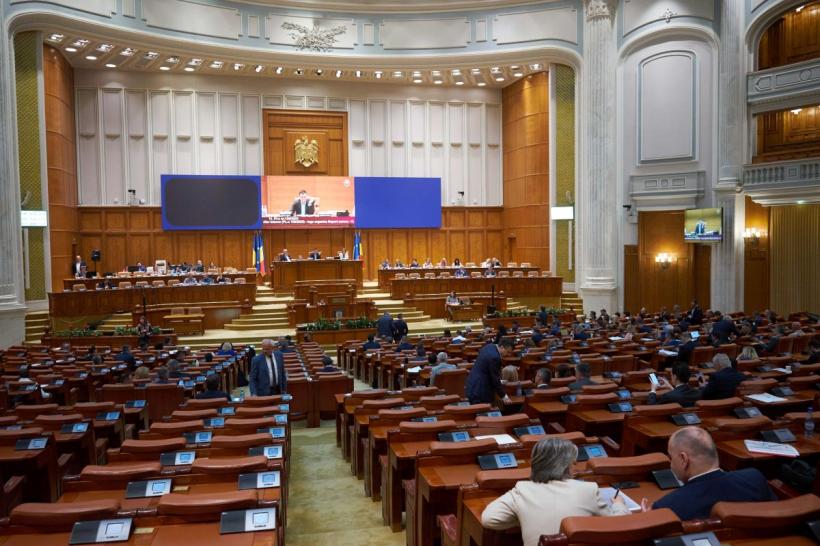 Vacanța parlamentară cauzează idei năstrușnice. Ludovic Orban propune, prin lege, desființarea Ministerului Familiei 18858188