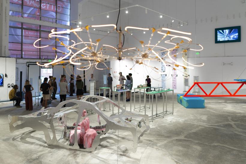 Timișoara, al doilea oraș industrial din România, își prezintă potențialul economic într-o expoziție unică de design 18858601