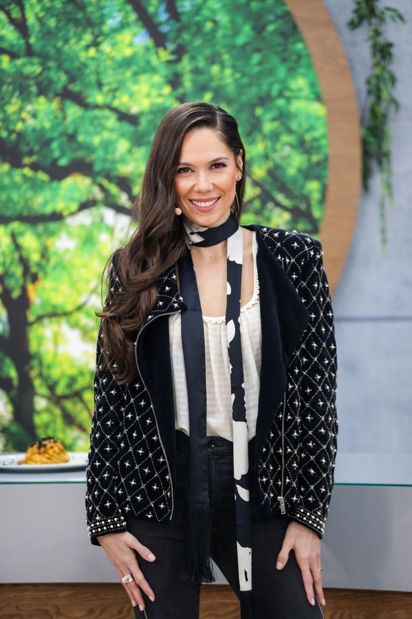 Chefi la cuțite, lider de audiență. Valentin Timofte este cuțitul de aur al lui Chef Bontea. Diseară, Patrizia Paglieri se ia la întrecere cu jurații, dornică să depună o amuletă la seif 18858734