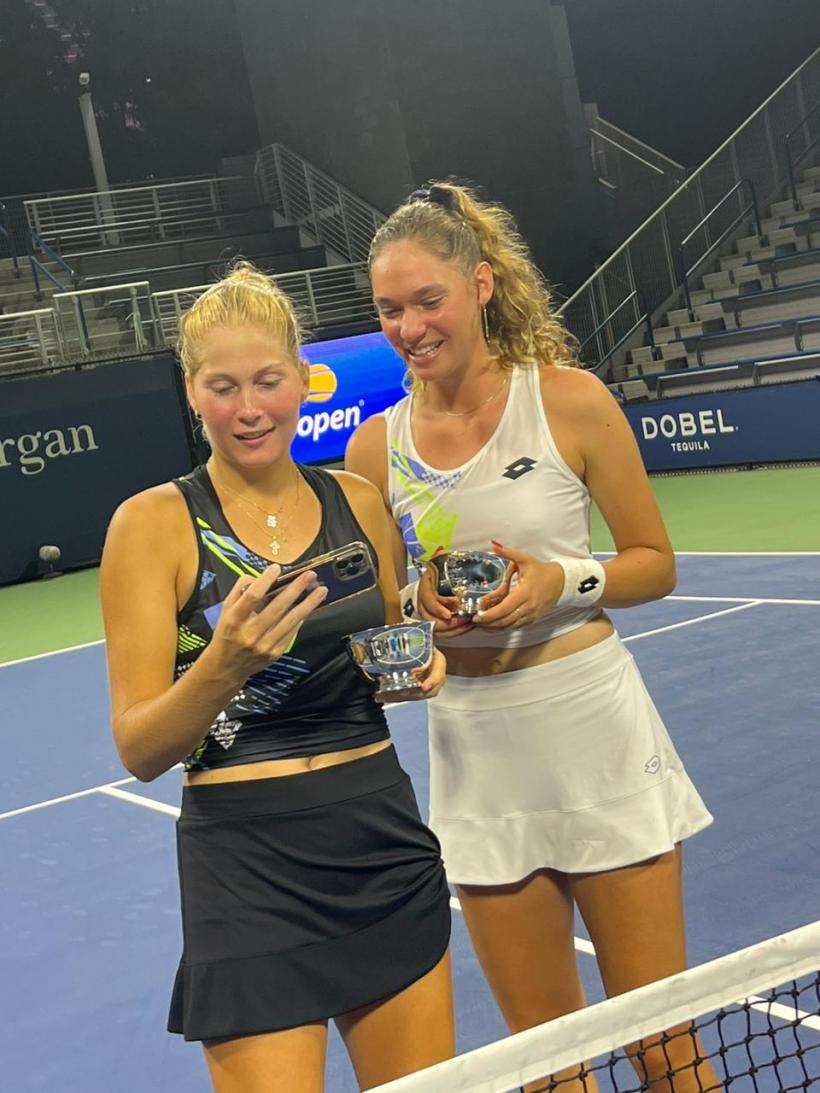 O româncă a devenit campioană la dublu la US Open, în turneul junioarelor! 18858768