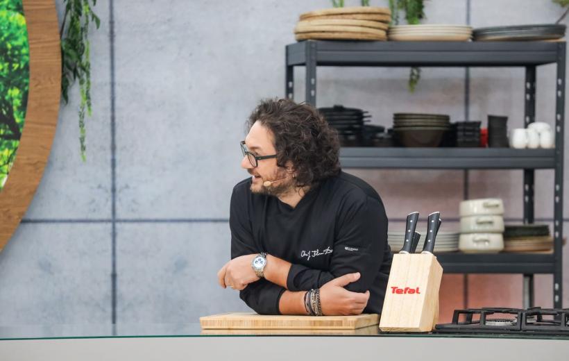 Cătălin Scărlătescu, prima victorie la amuletă din sezonul 12 Chefi la cuțite! Provocare extrem de grea pentru Chefi în această seară: ”Seamănă cu trenulețul groazei!” 18858902