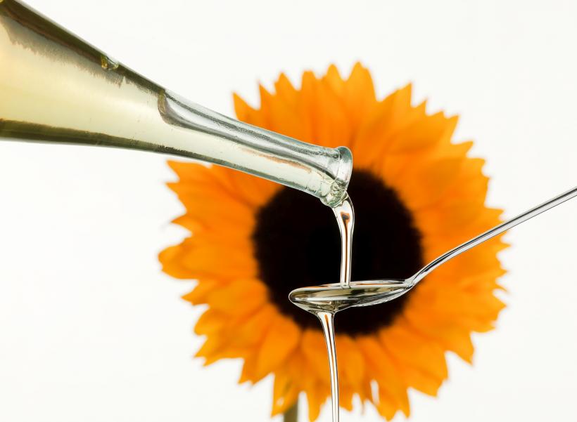 Ulei de floarea soarelui versus ulei de măsline. Beneficii asupra sănătății