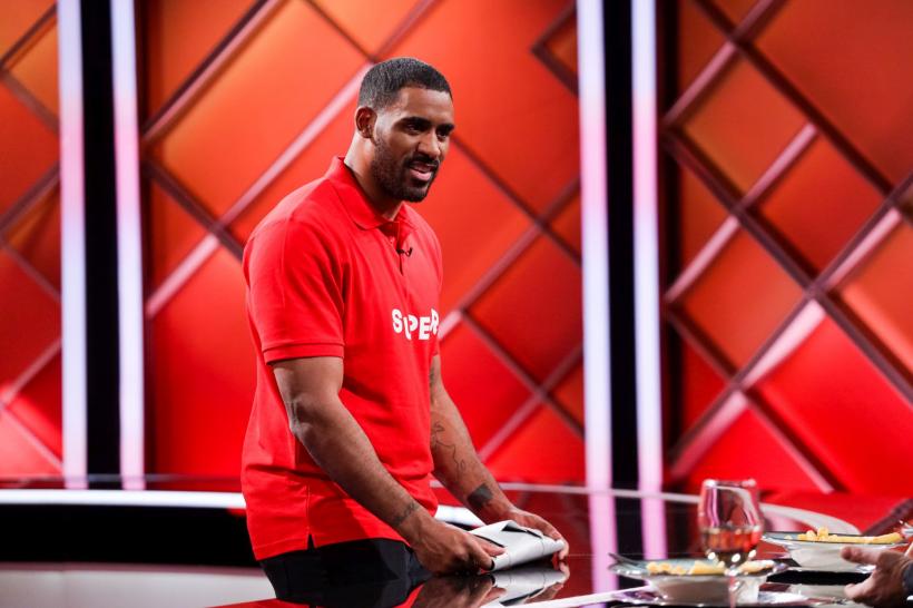 Chefi la cuțite, lider de audiență. Sorin Bontea a câștigat bomba cu mai multe amulete 18859292