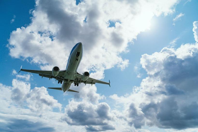 Despăgubire pentru avion întârziat și drepturile tale ca pasager: Tot ce trebuie să știi