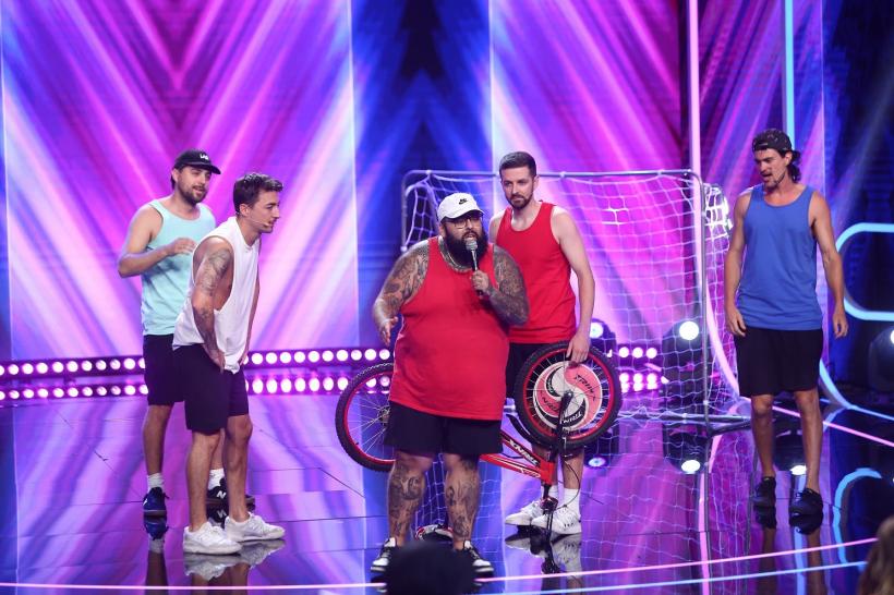 Delia, captivată de un moment englezesc de pe scena iUmor, sezonul 15: „E tot ce am visat eu în copilărie şi n-am avut parte!” 18859420