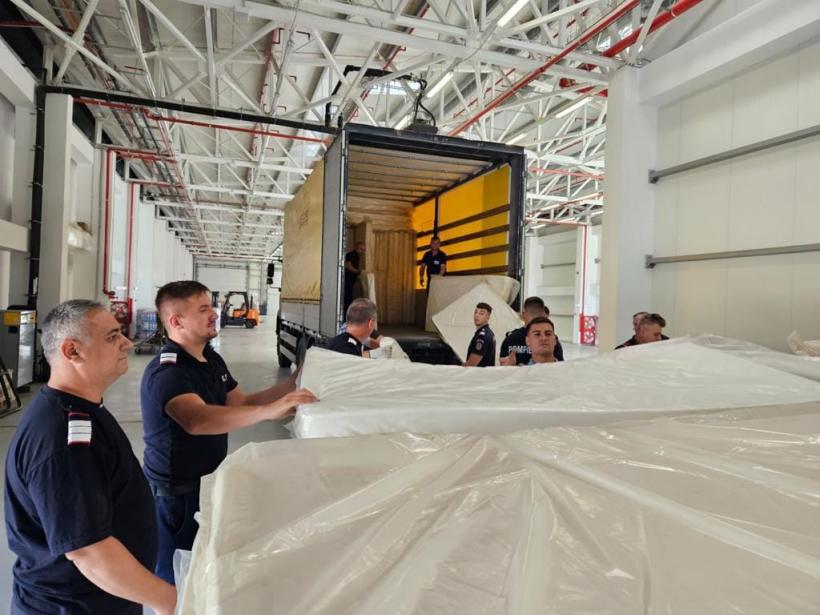 România ajută Libia: Un avion Hercules al Forțelor Aeriene a plecat sâmbătă cu bunuri spre Benghazi 18859585