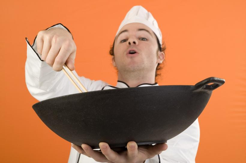 Ce este și la ce putem folosi wok-ul? 