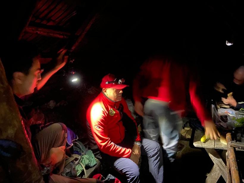 Atenție, vârful Moldoveanu NU este pentru oricine!!! Nu-l subestimați! Turiștii își pun viața în pericol 18859549